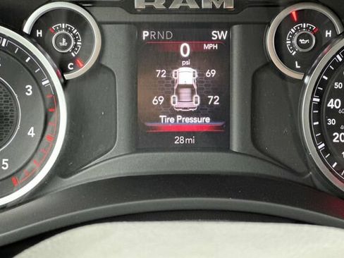 New 2026 RAM 2500 Big Horn AWD/4WD image 22