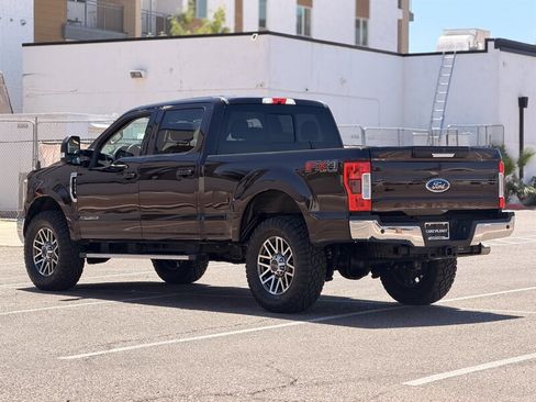 Used 2018 Ford F250 Lariat w/ Lariat Value Package AWD/4WD image 5