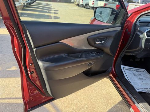 Used 2015 Nissan Murano Platinum FWD image 8