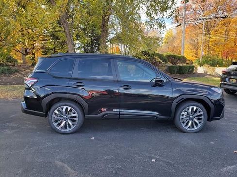 New 2025 Subaru Forester Touring image 2