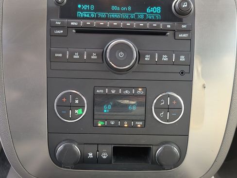 Used 2007 GMC Sierra 1500 SLT w/ SLE/SLT Trailering Package AWD/4WD image 19