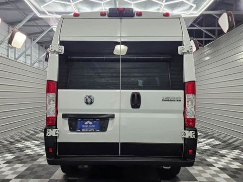Used 2023 RAM ProMaster 1500 w/ Driver Convenience Group FWD image 5