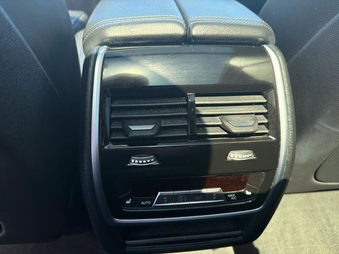 Used 2019 BMW X5 xDrive40i w/ Convenience Package AWD/4WD image 22