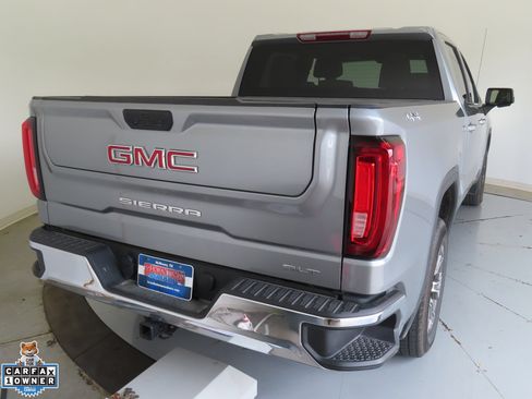 Used 2025 GMC Sierra 1500 SLT AWD/4WD image 3