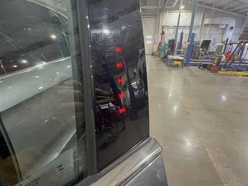 Certified 2022 Ford Edge SEL w/ Convenience Package image 28