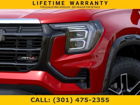 New 2026 GMC Terrain AT4 w/ Convenience Package III AWD/4WD image 10