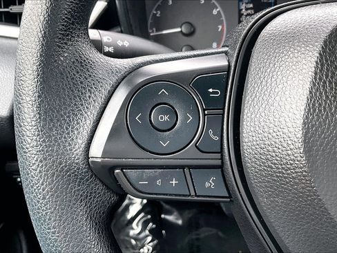 Used 2024 Toyota Corolla LE image 17