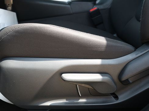 Used 2025 Toyota RAV4 LE image 26