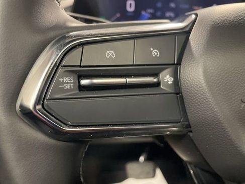 Used 2024 Chevrolet Blazer EV LT image 24