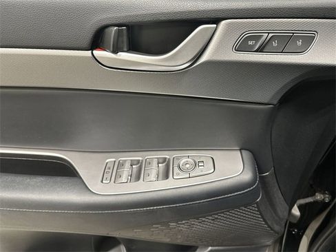 Used 2020 Hyundai Palisade SEL w/ Premium Package image 17