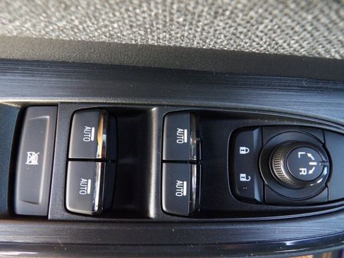 New 2026 Subaru Outback Premium w/ Premium/Limited Package AWD/4WD image 10