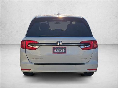 Used 2024 Honda Odyssey Touring image 7