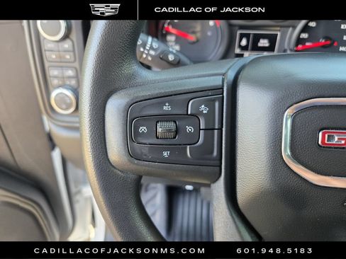 Used 2022 GMC Sierra 1500 Pro w/ Pro Value Package AWD/4WD image 17