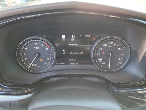 Used 2024 Cadillac XT6 Premium Luxury w/ Technology Package image 31