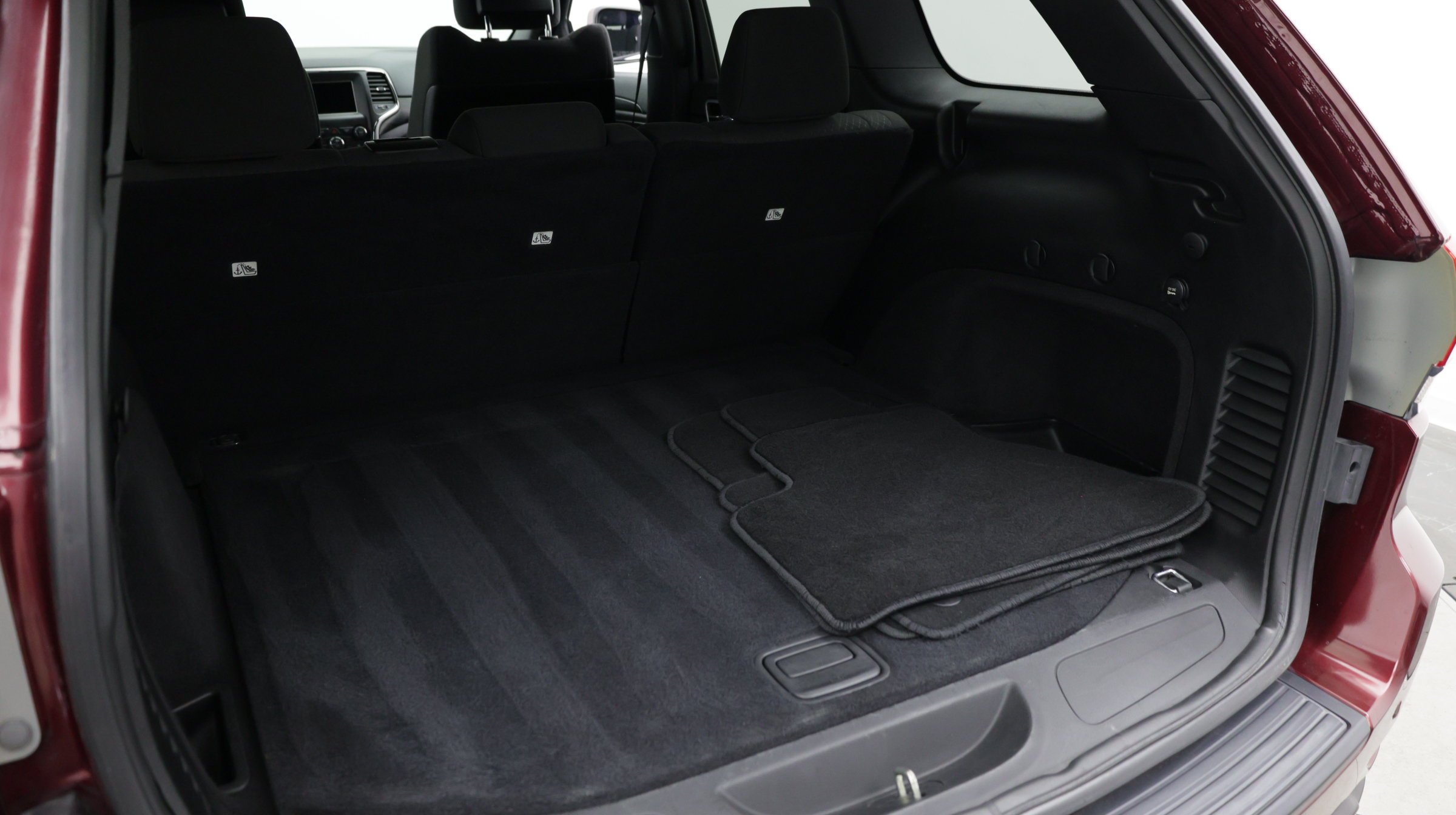 Used 2019 Jeep Grand Cherokee Laredo RWD image 37