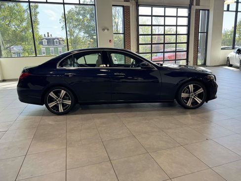 Certified 2022 Mercedes-Benz C 300 4MATIC Sedan image 5