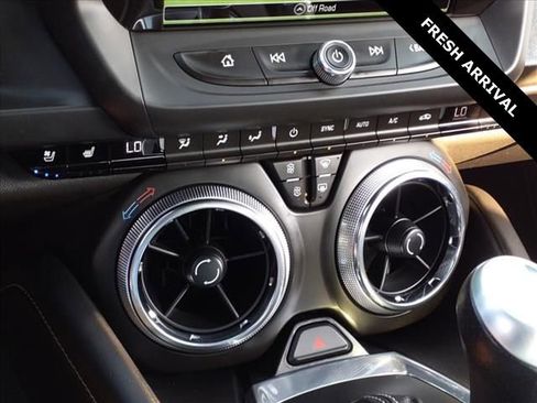 Used 2017 Chevrolet Camaro SS image 11