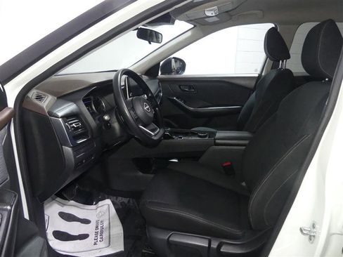 Used 2023 Nissan Rogue S image 20