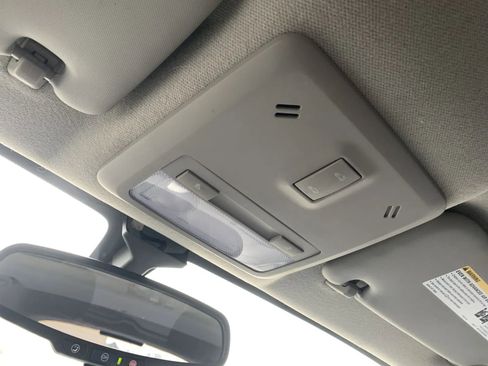 Used 2020 Chevrolet Sonic Premier image 33