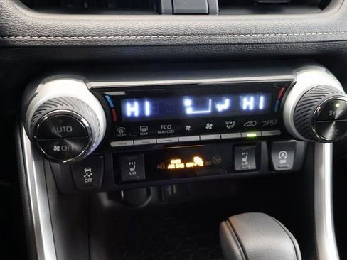 New 2025 Toyota RAV4 XLE image 19