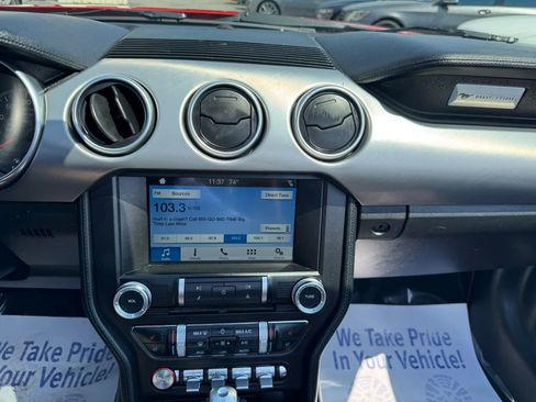 Used 2018 Ford Mustang Premium RWD image 19