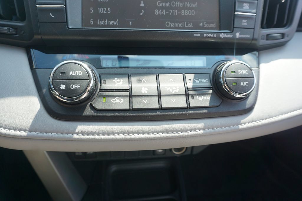 Used 2016 Toyota RAV4 XLE FWD image 11