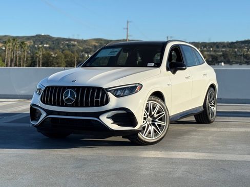 New 2026 Mercedes-Benz GLC 43 AMG 4MATIC image 2