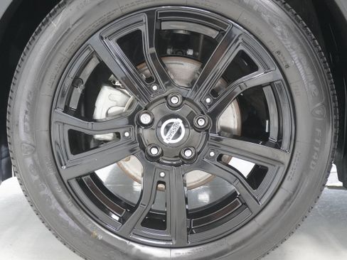 Used 2021 Nissan Kicks SR w/ SR Premium Package image 24