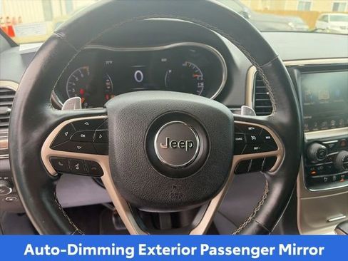 Used 2017 Jeep Grand Cherokee Limited AWD/4WD image 18