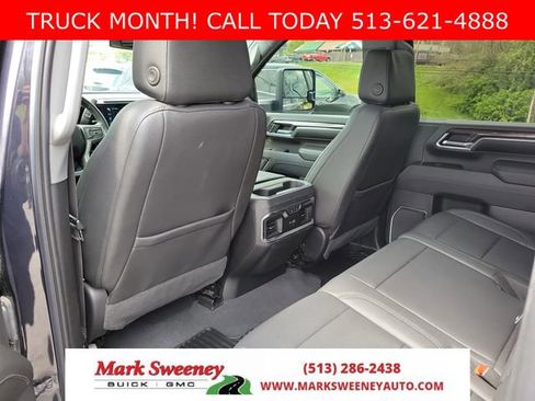 Used 2024 Chevrolet Silverado 2500 LTZ w/ LTZ Convenience Package AWD/4WD image 13
