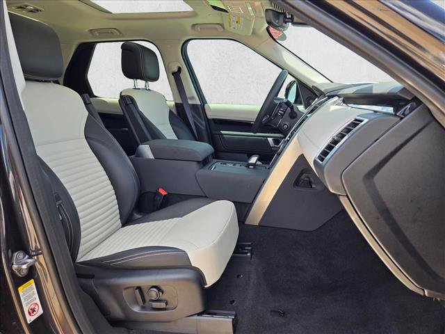 Certified 2026 Land Rover Discovery S AWD/4WD image 22