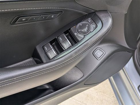 Used 2023 Cadillac CT5 Luxury image 13