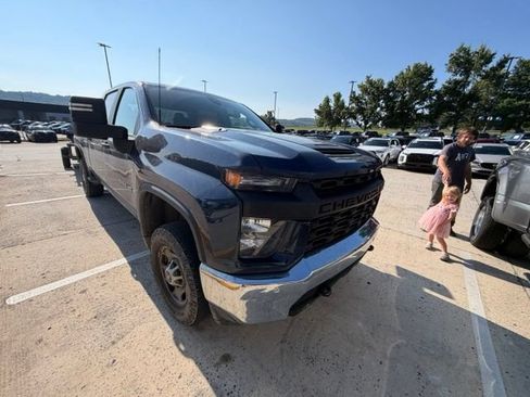 Used 2022 Chevrolet Silverado 2500 W/T w/ WT Convenience Package AWD/4WD image 31