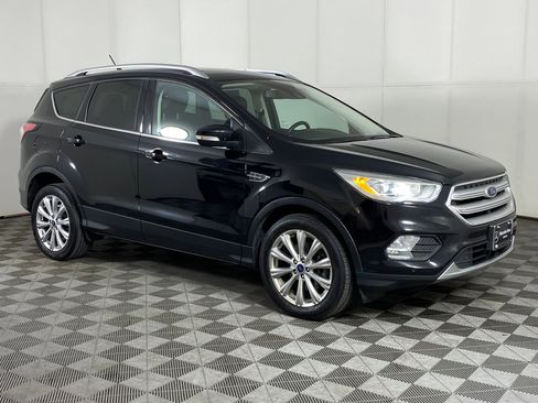 Used 2018 Ford Escape Titanium w/ Ford Safe & Smart Package image 7