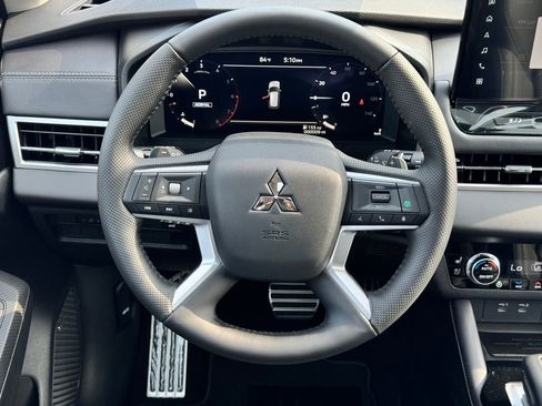 New 2026 Mitsubishi Outlander SEL FWD image 19