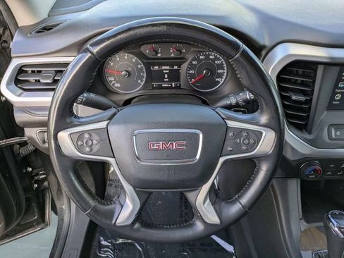 Used 2017 GMC Acadia SLE FWD image 14