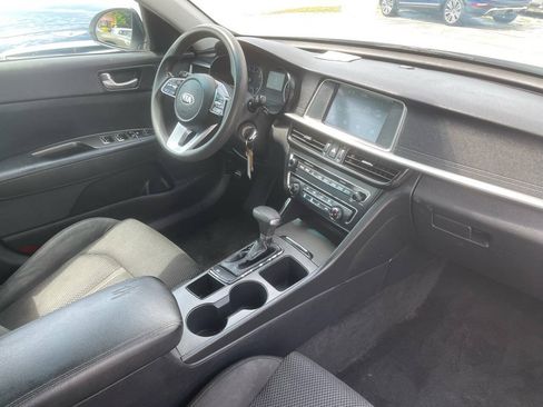 Used 2020 Kia Optima LX FWD image 24