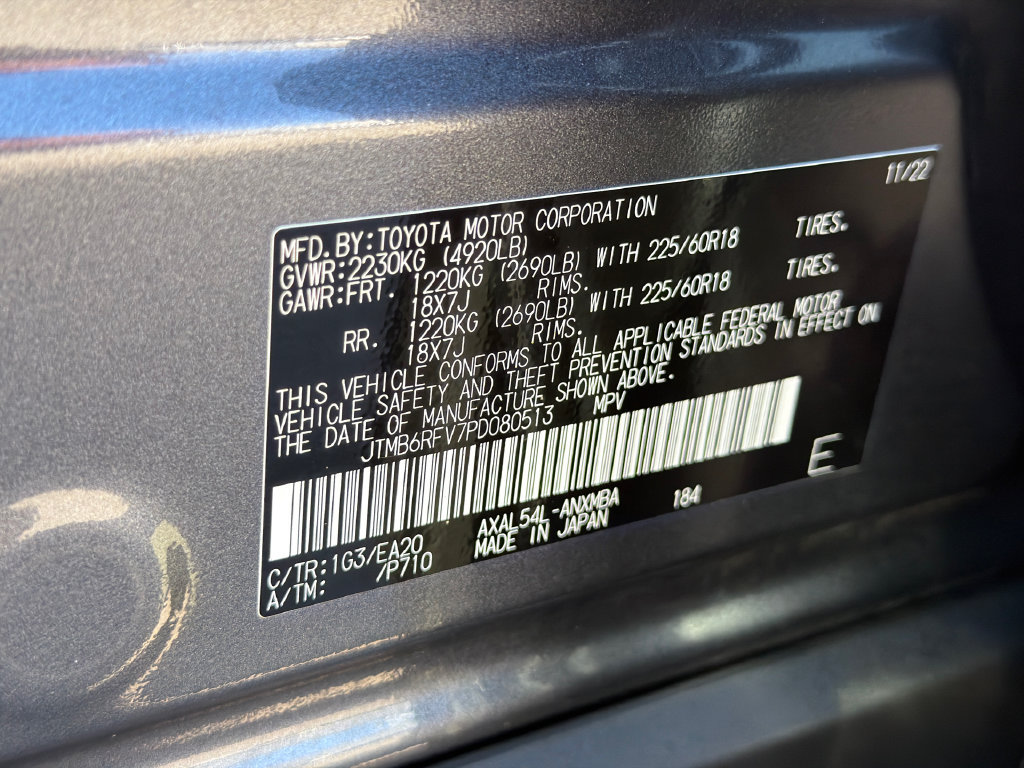 Used 2023 Toyota RAV4 XLE Premium AWD/4WD image 18