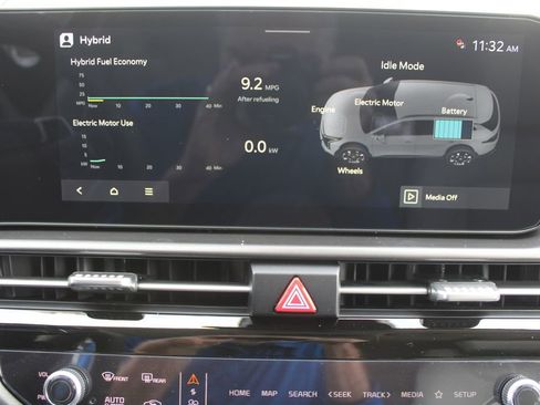 New 2026 Kia Sportage EX image 47