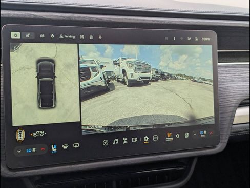 Used 2024 Rivian R1S Launch Edition Quad AWD/4WD image 14
