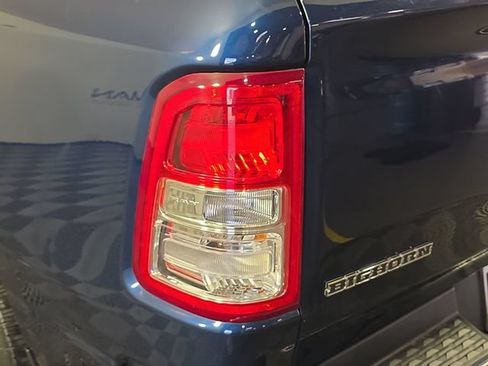 Used 2019 RAM 1500 Big Horn AWD/4WD image 34