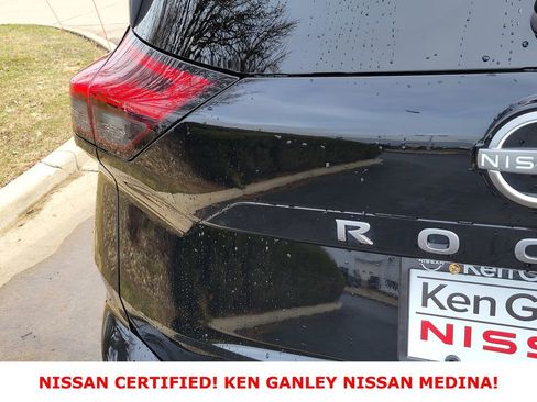 Certified 2025 Nissan Rogue SV image 16