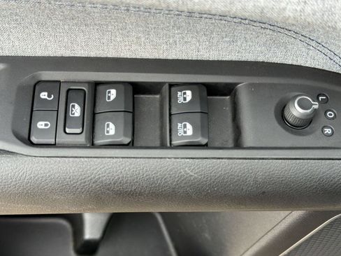 Used 2024 Jeep Compass Sport AWD/4WD image 12