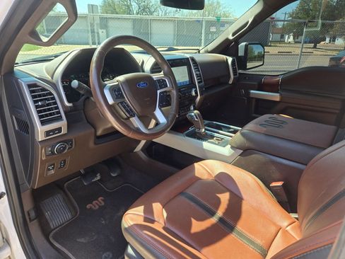 Used 2020 Ford F150 King Ranch w/ Equipment Group 601A Luxury AWD/4WD image 9