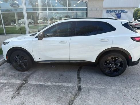 Used 2025 Buick Envision Sport Touring AWD/4WD image 8