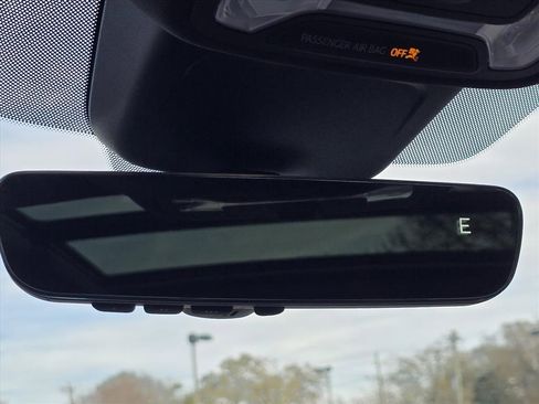 Used 2024 Audi Q3 2.0T Premium Plus image 19