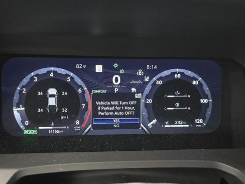 Used 2025 Toyota Tacoma TRD Off-Road AWD/4WD image 9