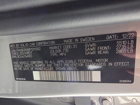 Used 2023 Volvo XC60 B6 Ultimate w/ Protection Package Premier image 30