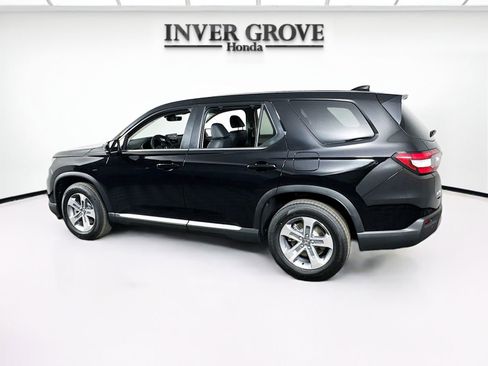 Certified 2025 Honda Pilot EX-L image 7