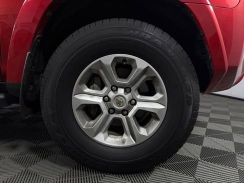 Used 2022 Toyota 4Runner SR5 RWD image 10
